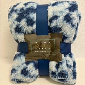 Home Collection Sherpa Throw